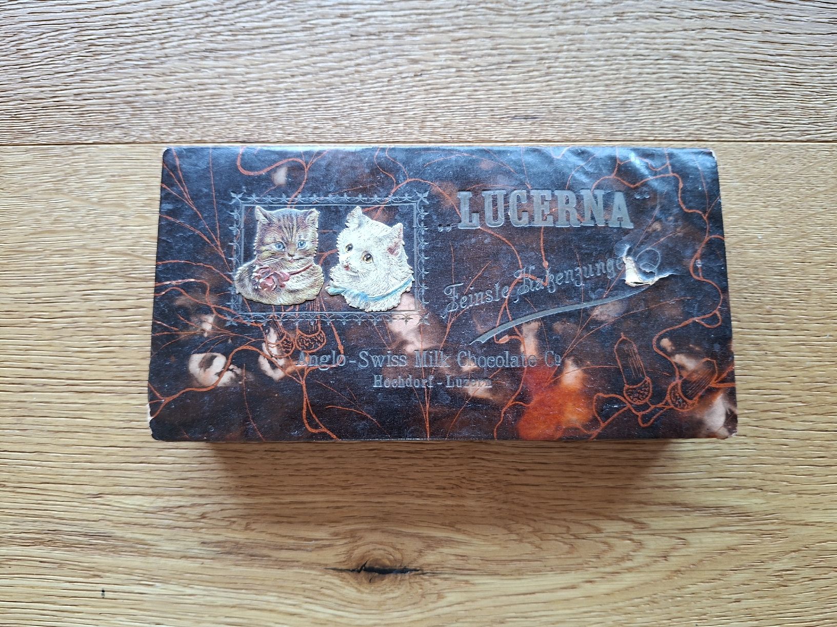 Tutte le decorazioni: Verpackung Schokoladentafel Lucerna – Usato da Lieli venduto da Othella