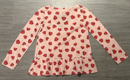 Mädchen Shirt Grösse 122 pink mit Herzen