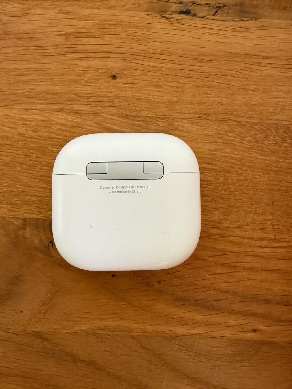 Apple Cuffie: APPLE AirPods 4 Charging Case – Usato da Lausanne venduto da Nine1982 5