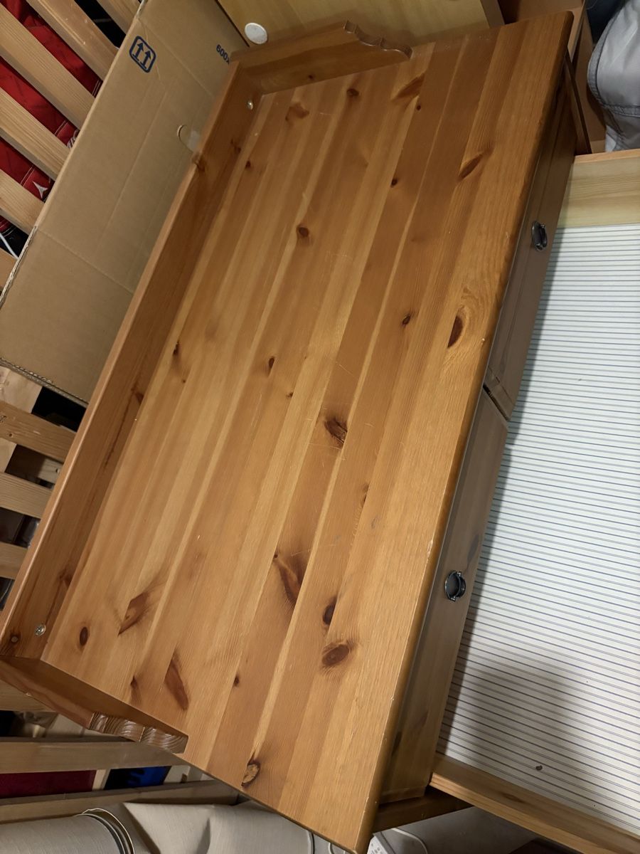 Ikea Kommoden: Kommode Ikea 4 Schubladen mit Schram – Gebraucht aus Zürich von geevee02 4