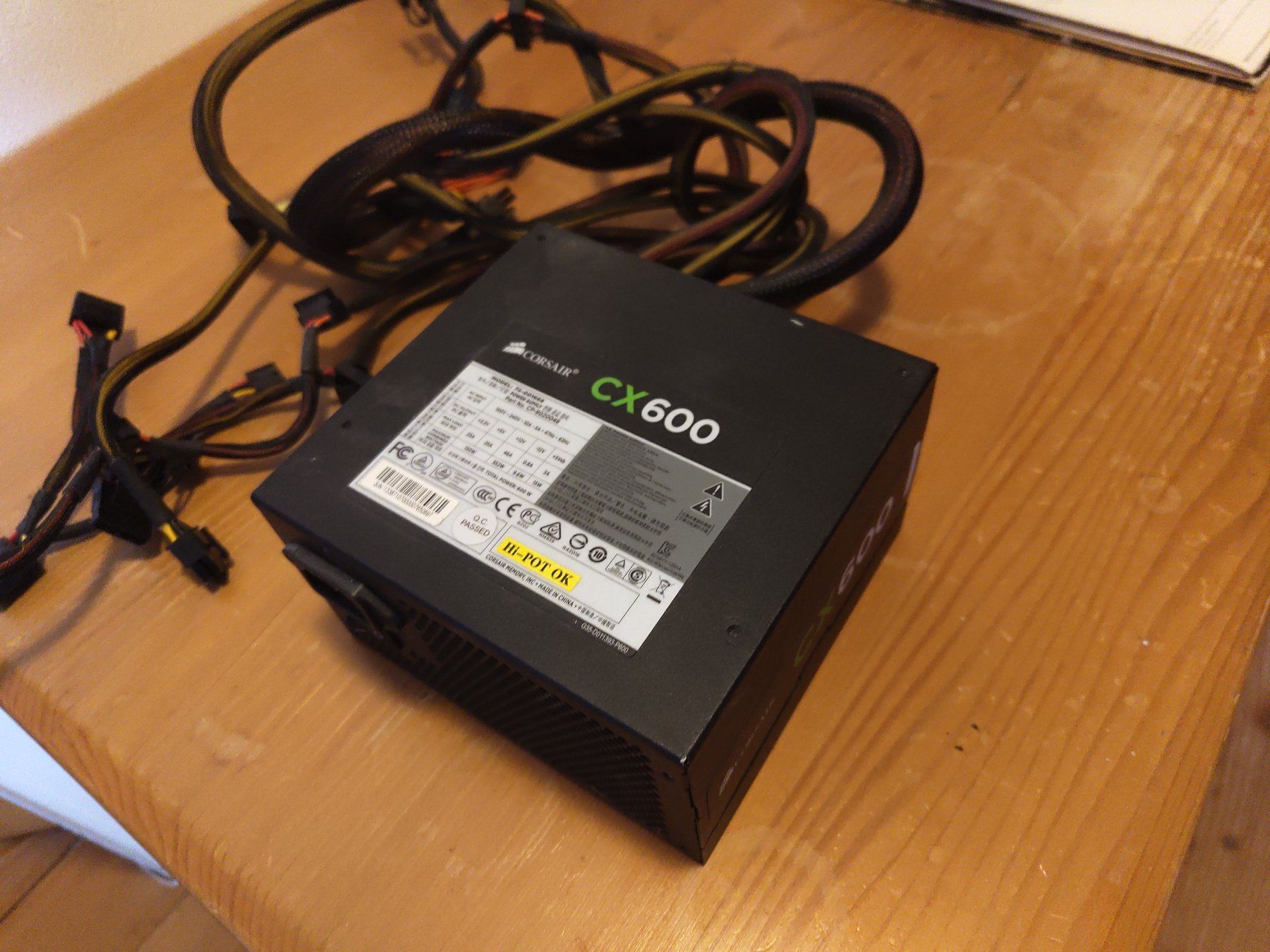 Corsair Componenti elettronici: Corsair CX600, 600W Netzteil – Usato da Bäretswil venduto da jos_qk78