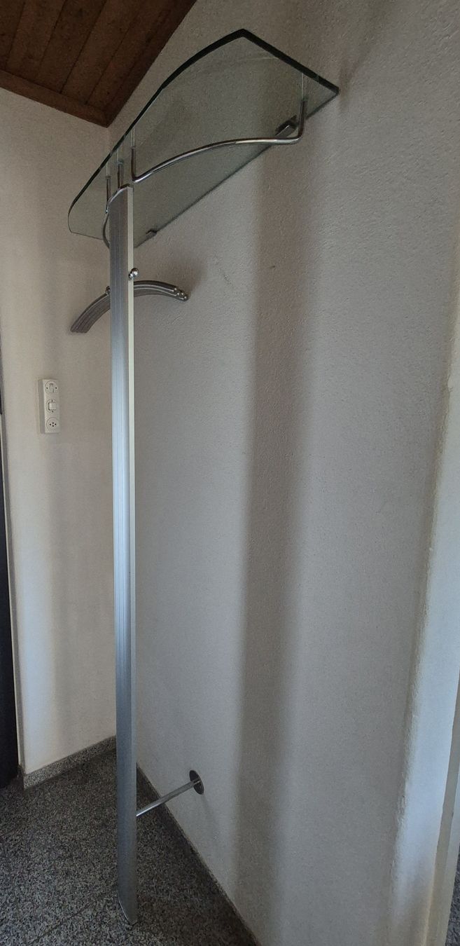 Guardaroba: Garderobe Chrom und Glas – Usato da Bad Ragaz venduto da Zinnia96