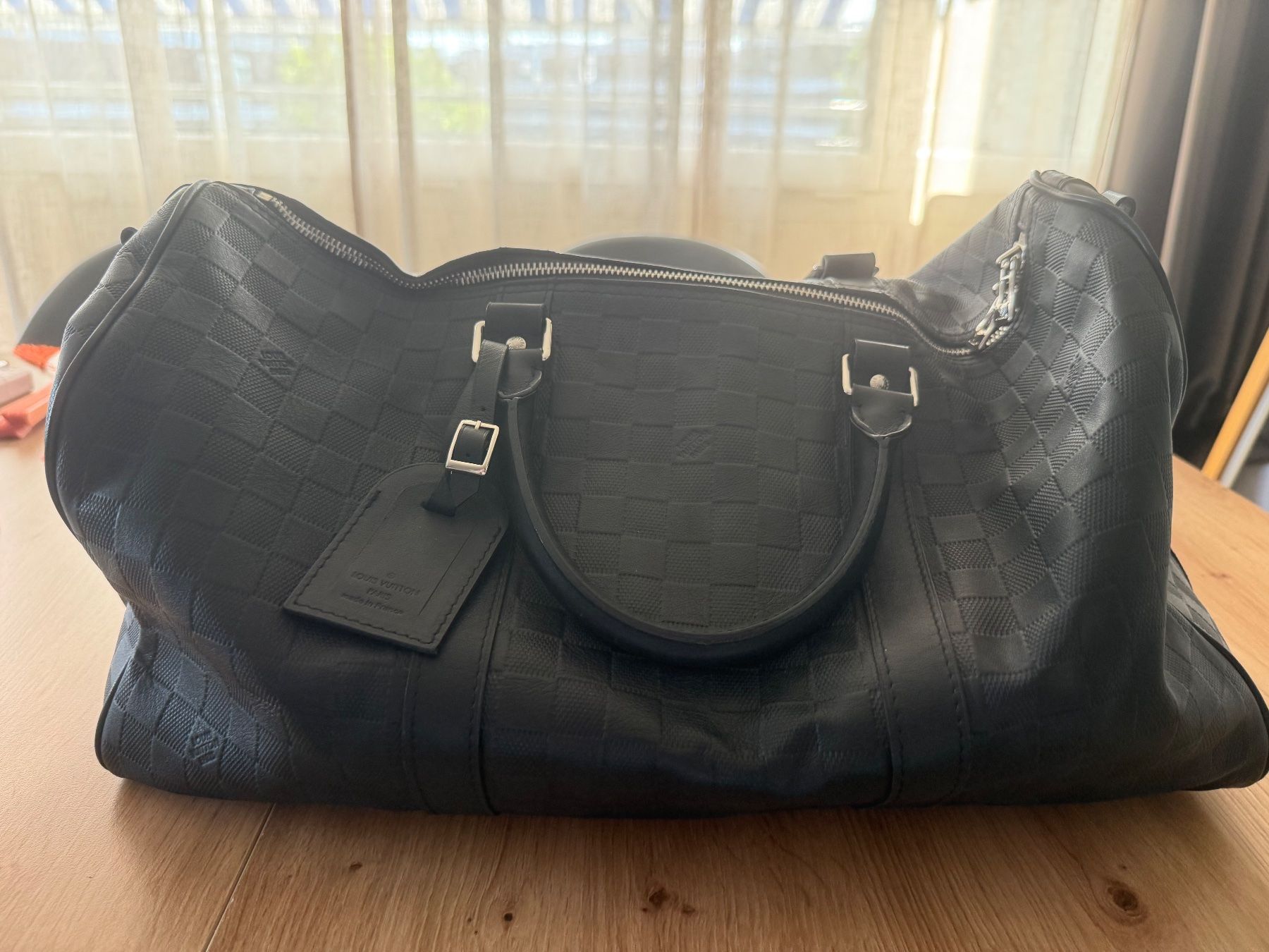 Louis Vuitton Taschen: LV Speedy 30, schwarz – Gebraucht aus Zug von dan_l757