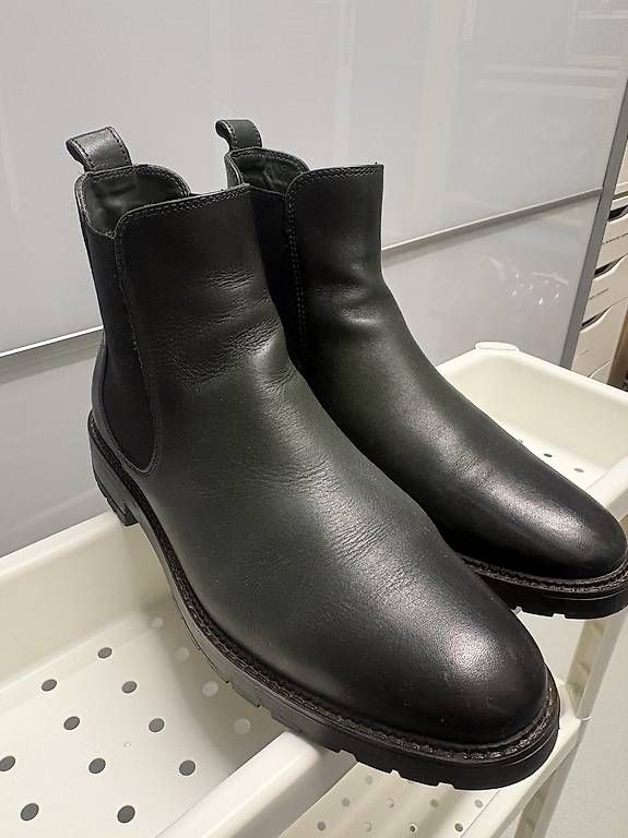 Scarpe da donna: Stiefelette Gr. 39 dunkelgrün – Usato da Meisterschwanden venduto da Michael_Meisti5616