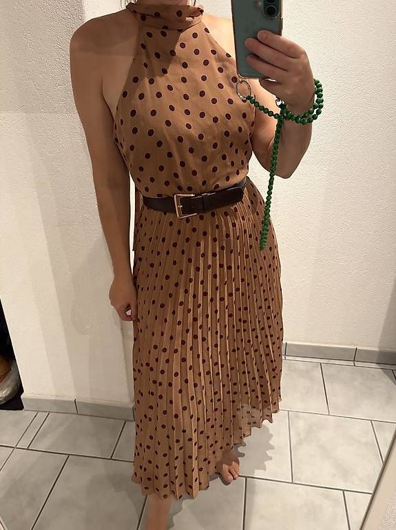 Lots de vêtements: Kleiderpaket Damen Grösse 40 – D'occasion à Unterägeri par mar_96hk 2