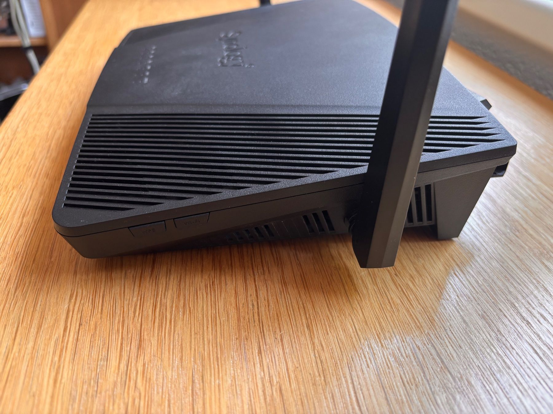 Synology Modems & Router: Synology RT6600ax – Neu (gemäss Beschreibung) aus Uerkheim von Tristan.Falkner 4