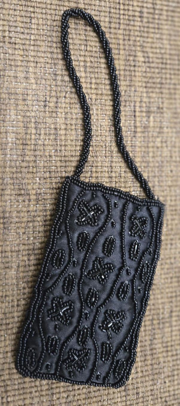 Taschen für Damen: Elegante Abendtasche schwarz Handmade – Neu (gemäss Beschreibung) aus Rheinsulz von Gilea 2