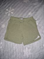 Khakifarbene Mädchen Sommer Shorts, Grösse 122