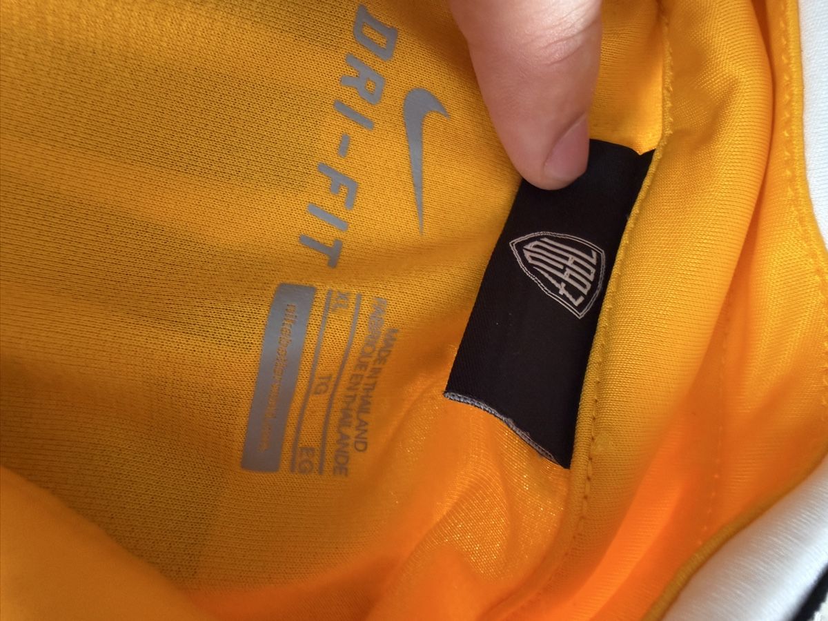 Nike Canottiere & Pantaloni: Original Juventus 13/14 away Tevez – Nuovo (secondo la descrizione) da Aarberg venduto da marcoo237 2