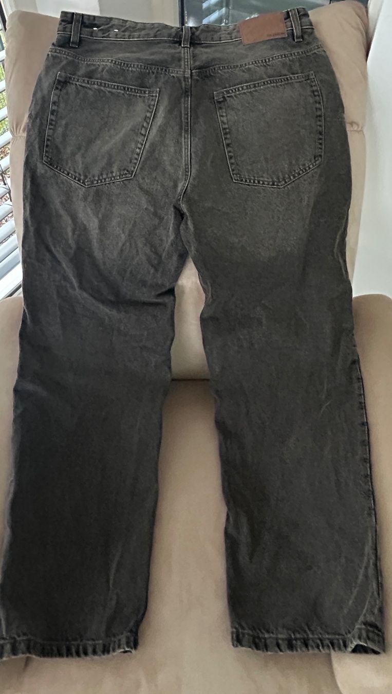 Pull&Bear Jeans: Grau Denim Pull & Bear Grosse 44 – Usato da Freienbach venduto da mar_rvc6 1