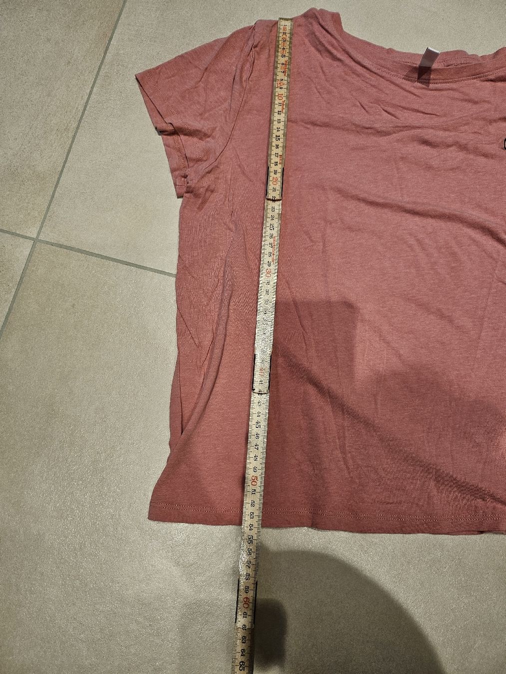 H&M T-shirts: Divided Basic Shirt Love gr.L rosa – D'occasion à Allschwil par na.wi.90 4