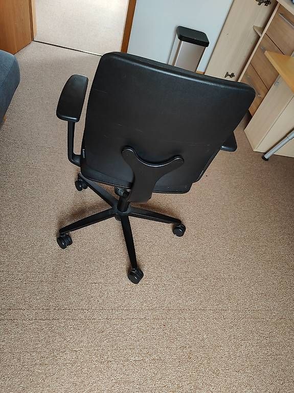 Sedie: Büro Stuhl schwarz – Usato da Leibstadt venduto da winterzeit2000 1
