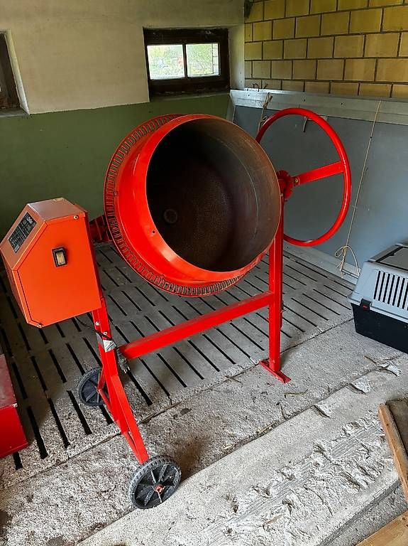 Tutte le macchine: neuwertiger Mörtelmischer 135 lt  Lescha – Usato da Erlinsbach venduto da oak561