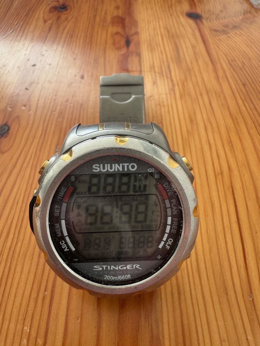 Dischi in vinile: Auswandern 8 Suunto Stinger Crom – Usato da Rheinfelden venduto da Steve67 1
