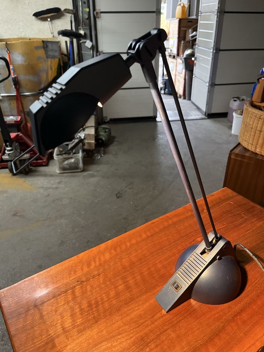 Lampen: Tischlampe mondilux – Gebraucht aus Hindelbank von Warentaxi 2