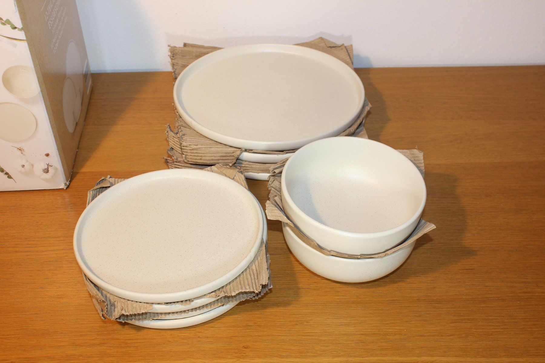Set di piatti: Crofton Kochgeschirr-Set – Nuovo e nell'imballaggio originale da Basel venduto da Mila_Graf 7