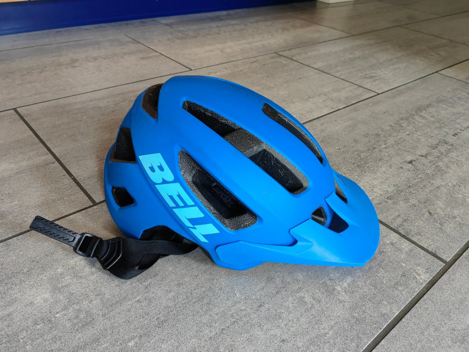 Caschi: Bell Nomad 2 Mips – Usato da Windisch venduto da almoxx