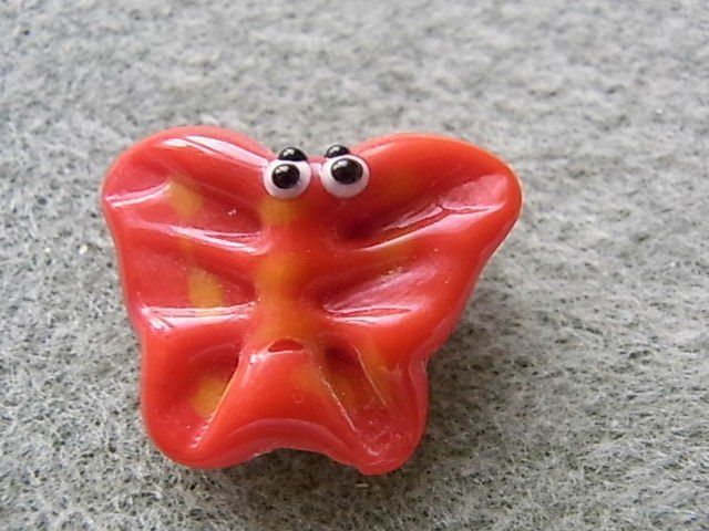 Perle (finte): 2 Glas Schmetterlinge 15mm, rot – Usato da Alpnachstad venduto da perlengaby