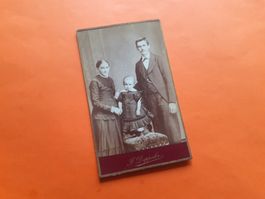 SCHWIIZER FAMILIE DAZUMAL - JEUNE FAMILLE - BIENNE BIEL