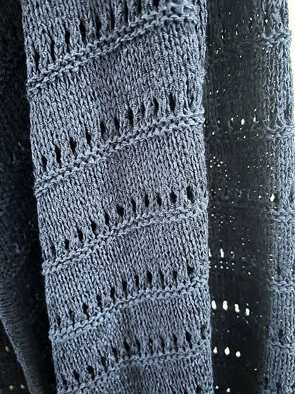 Giacche: Neue Damen Strickjacke Gr. M – Usato da Willisau venduto da Geissbock11 2