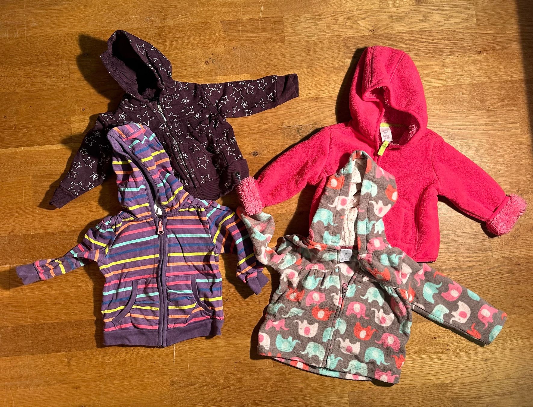 Lotti & Set di vestiti: Babykleider Gr. 68 Mädchen – Usato da Zürich venduto da Fuxion 7