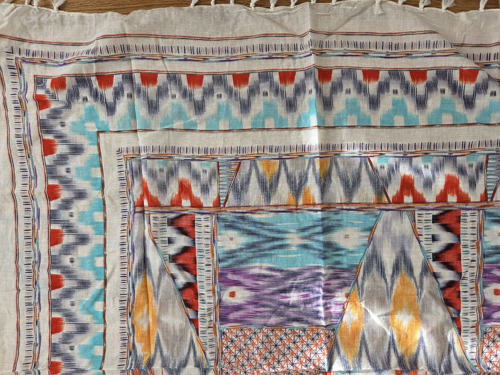 Foulard & Sciarpe: Schal mit Muster, quadratisch, Tuch – Usato da Ottikon venduto da swiftchocolate 2