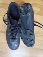 Football shoes Nike 44