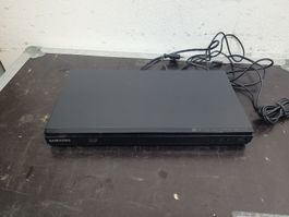 Samsung Blu-Ray Player 3D / BD-E5500 ohne Fernbedienung
