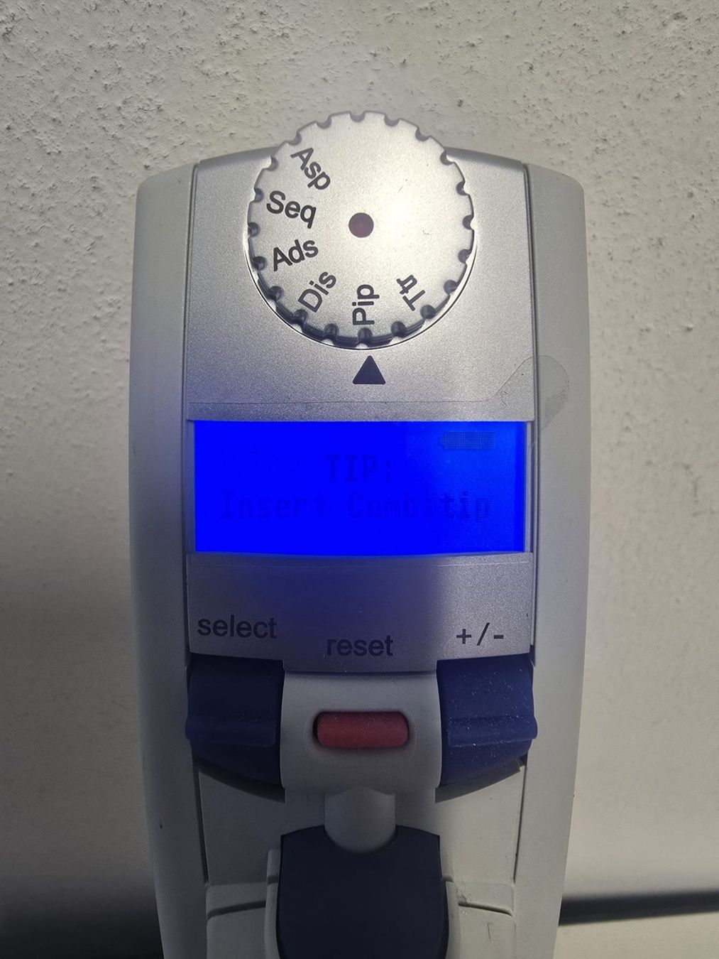 Tutte le macchine: eppendorf Multipette Xstream ohne Ladestation – Usato da Niederdorf venduto da LeptonAG_Labor 1