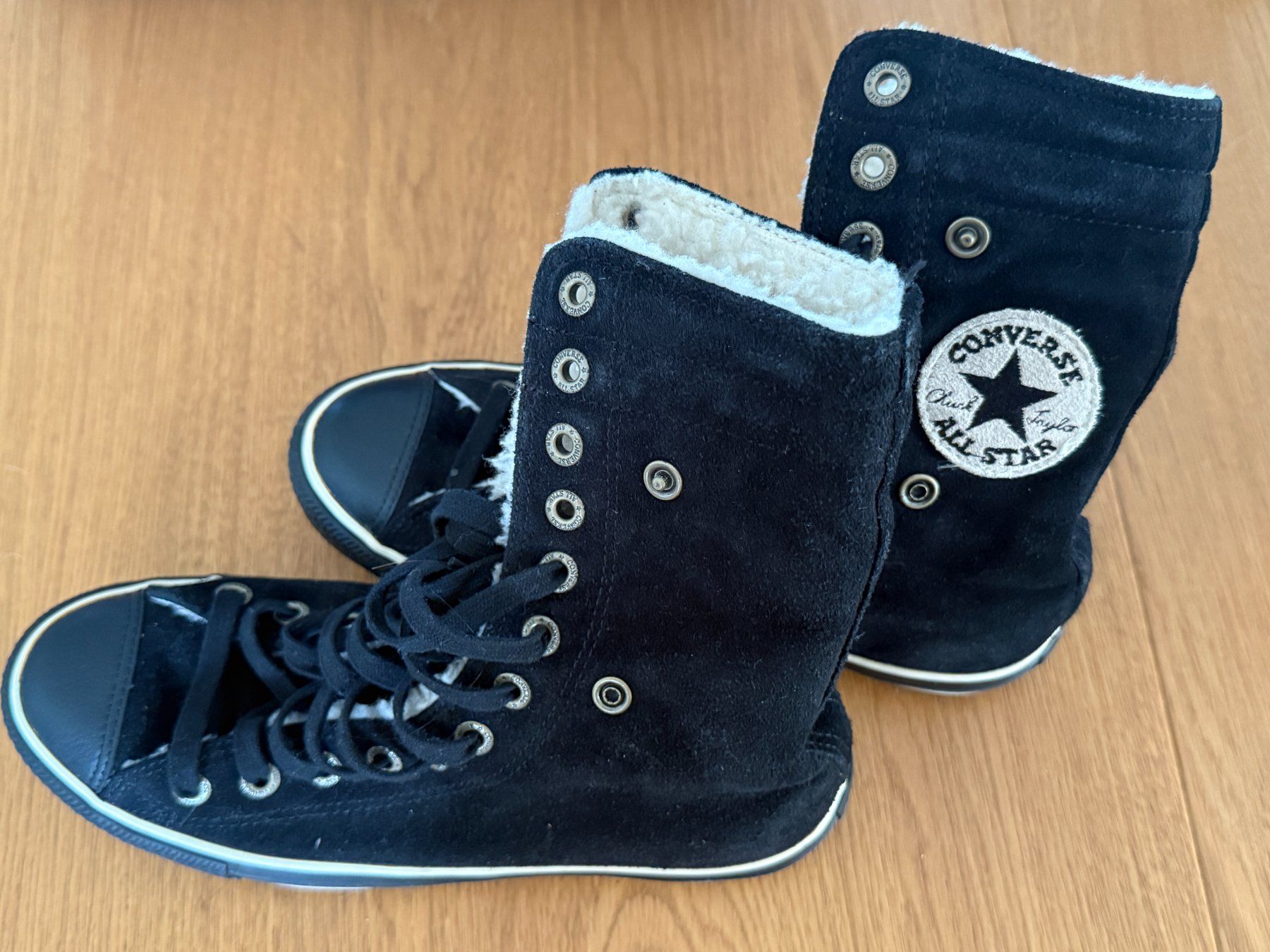 Converse Scarpe da uomo: Chaussures Converse All Star hiver – Usato da Founex venduto da MaevaMatahi