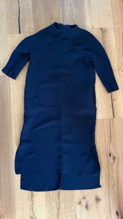 Cos Kleid in navy, Gr. 36