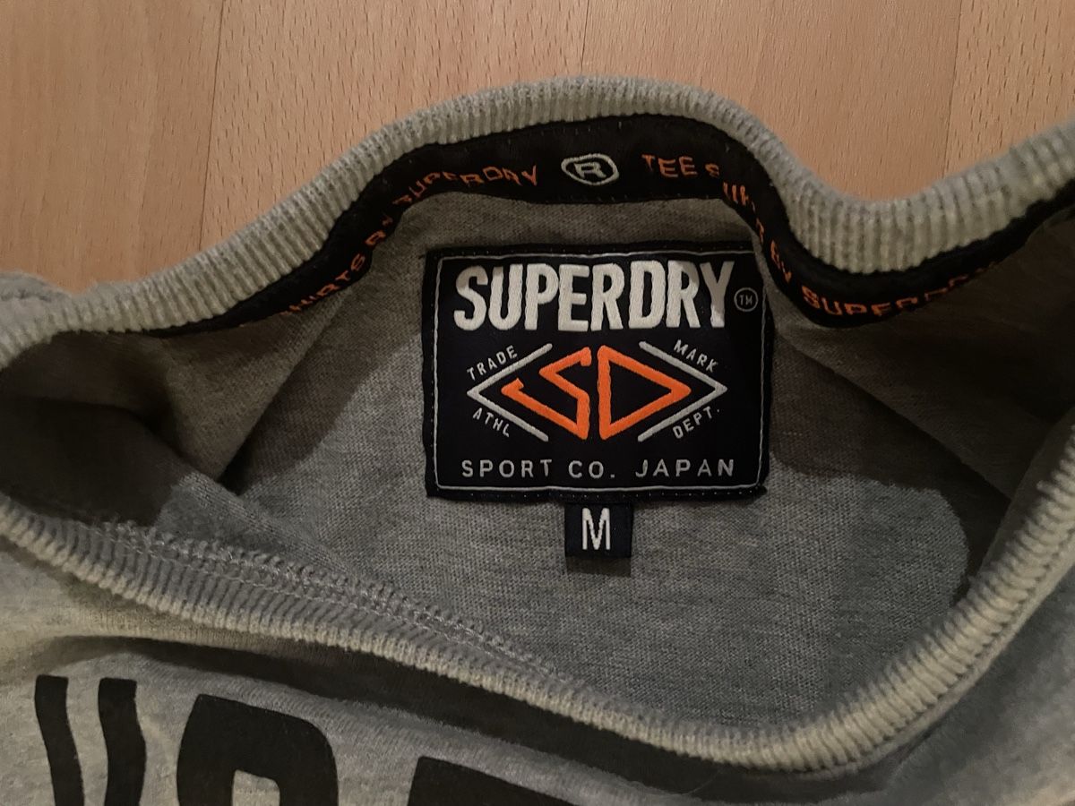 Superdry T-shirt: Superdry Shirt Gr. M – Usato da Münsingen venduto da nerv11 1