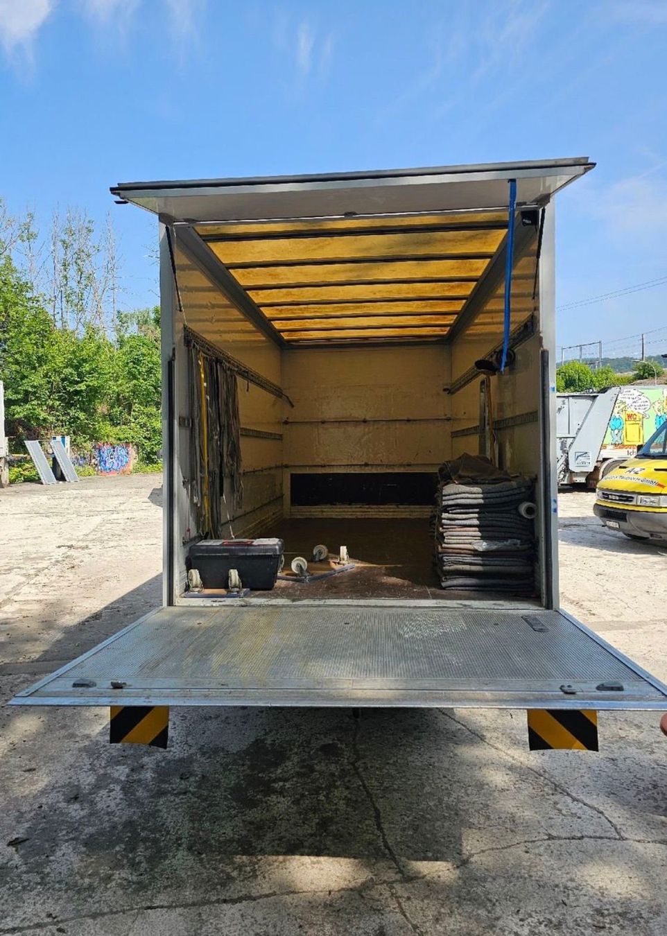 Iveco Veicoli commerciali: Iveco daily 35c15 – Usato da Olten venduto da Kuqi0 4