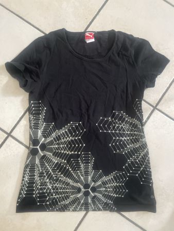 Schwarzes Puma T-Shirt, Grösse 36 neuwertig für Damen