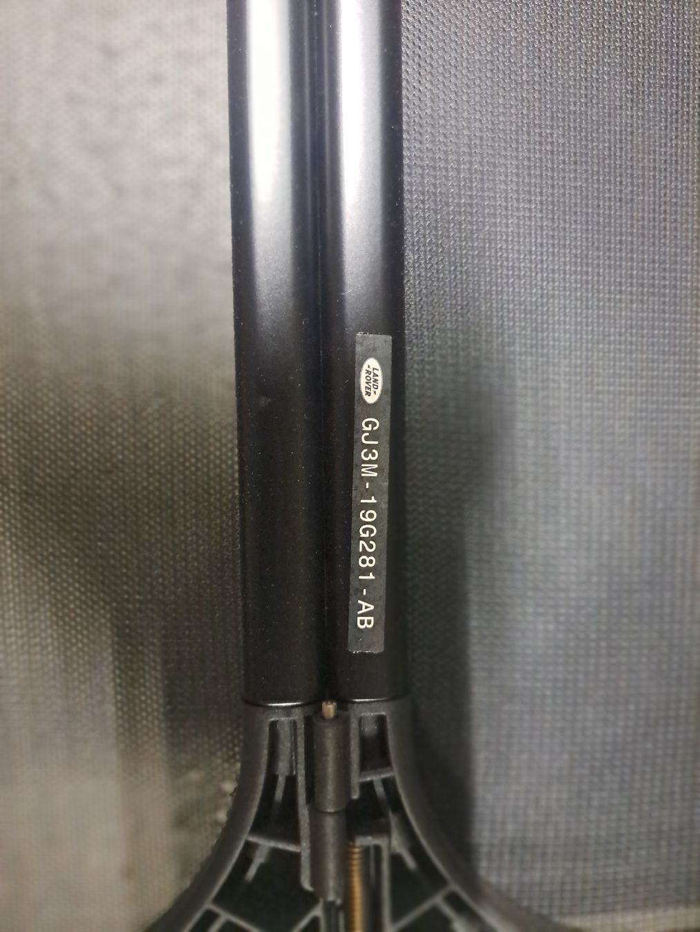 Land Rover Tutti pezzi di ricambio auto: Windschott für Range Rover Evoque GJ3M-19G281-AB – Usato da Berikon venduto da joker1972 1