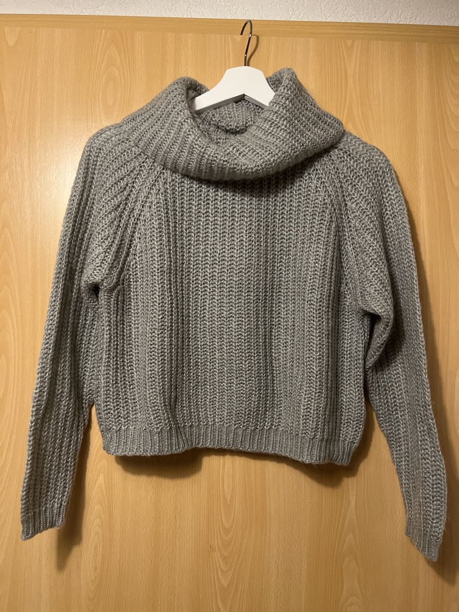 Pullover & Sweatshirts: Grauer Strickpullover, Rollkragen – Neu (gemäss Beschreibung) aus Brugg AG von NathalieN