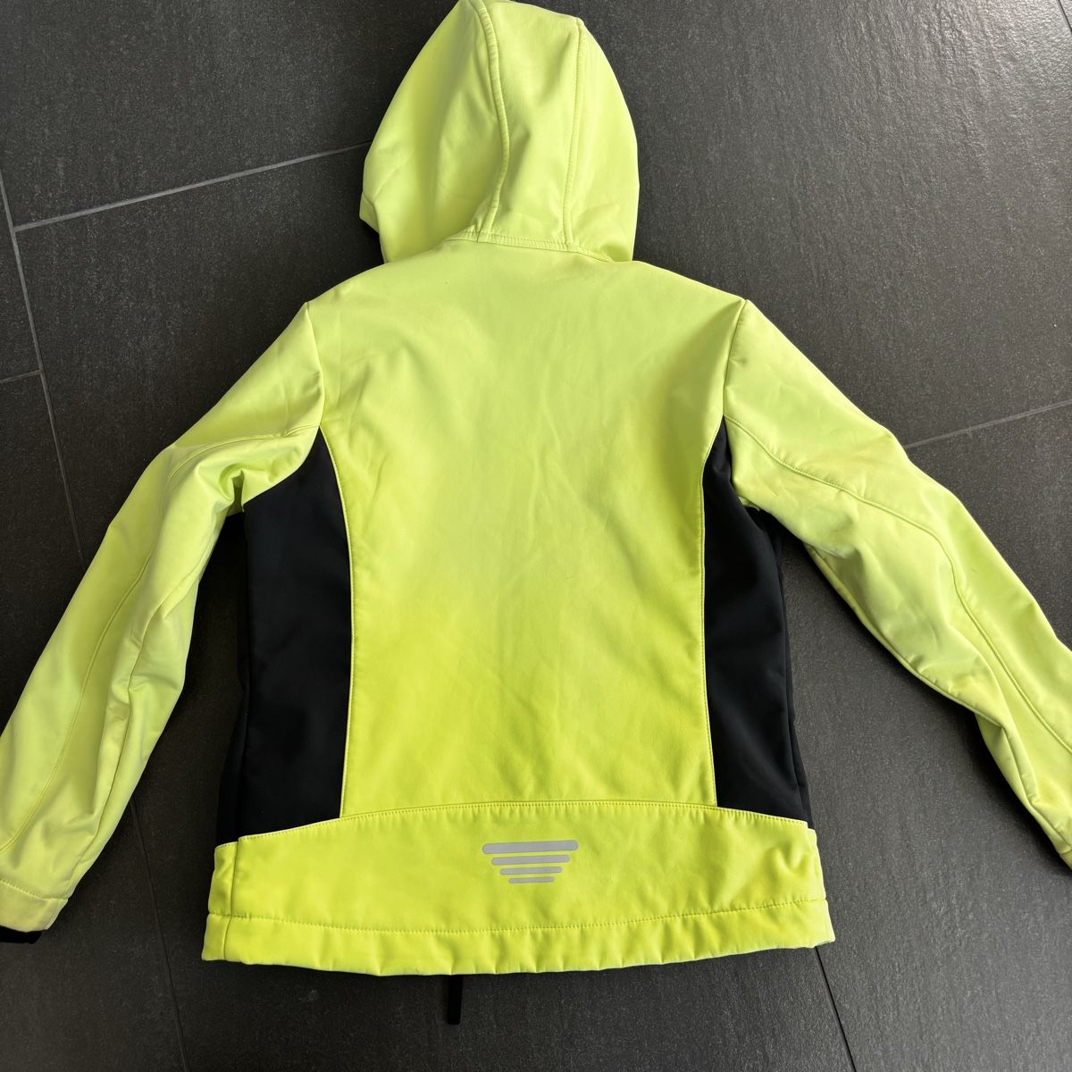 Vestes & Manteaux: Softshelljacke Kinder – D'occasion à Illnau par Eila6 1