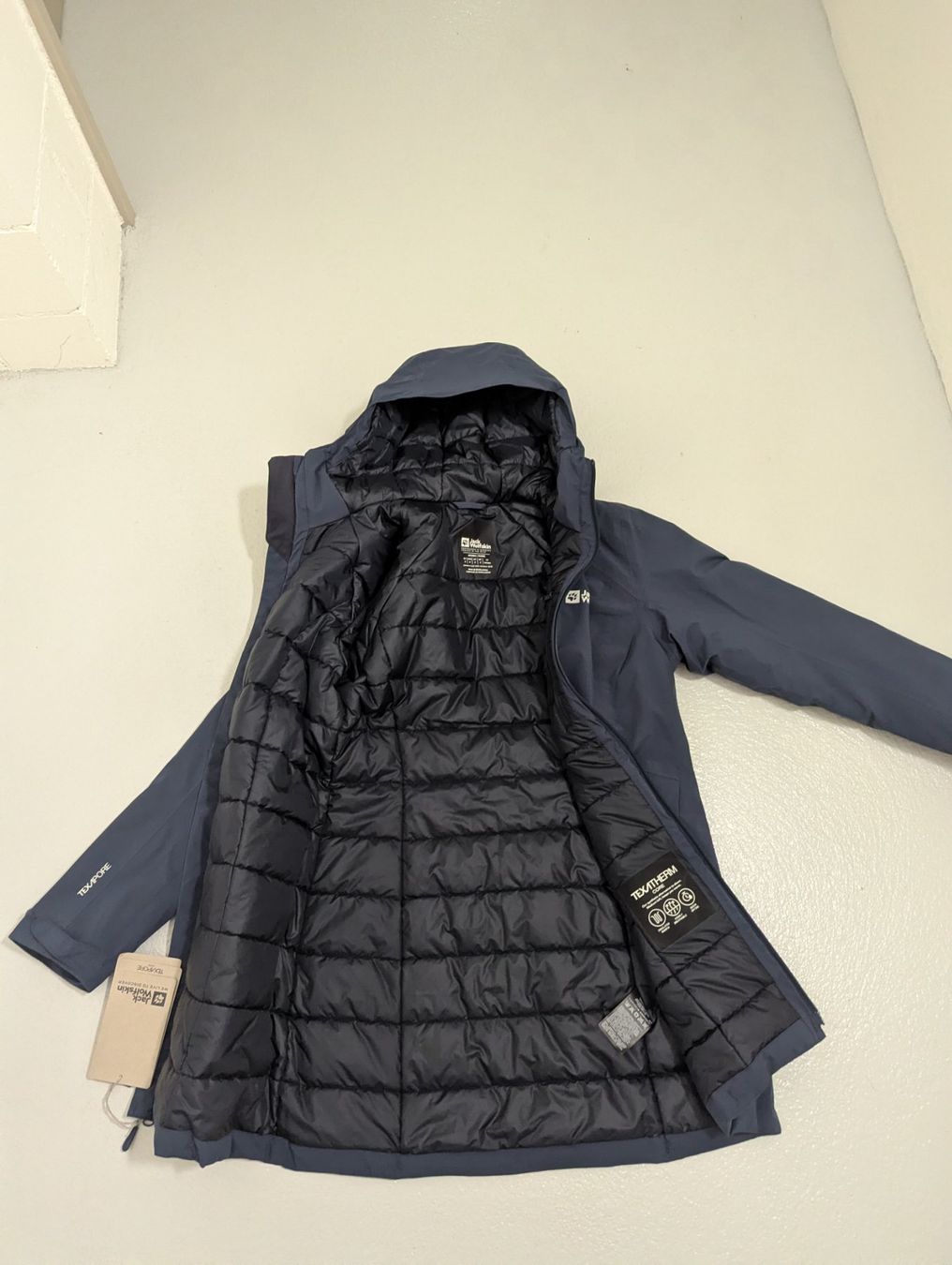 Jack Wolfskin Cappotti: Jack Wolfskin Parka – Nuovo e nell'imballaggio originale da Aesch ZH venduto da DanKe03 2