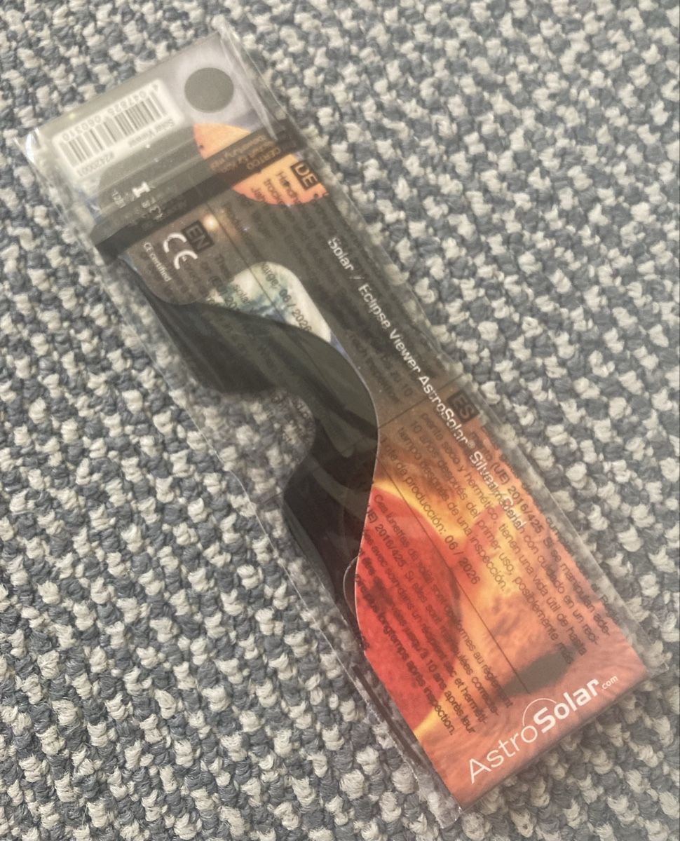 Brillen & Gläser: Sonnenfinsternis-Brille | Solar Eclipse Viewer – Neu und originalverpackt aus Kilchberg ZH von mar_pjx8 1