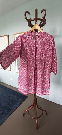 Damen Bluse Tunika Grösse M 100% Baumwolle pink Blumenmuster