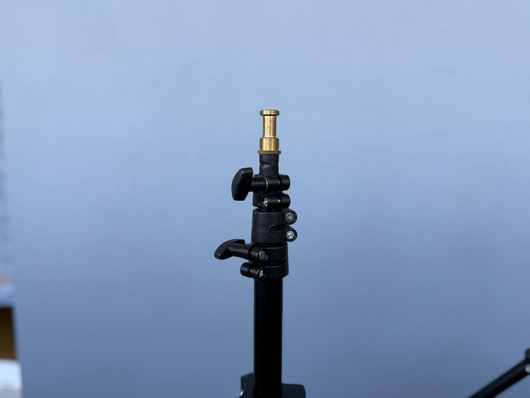 Manfrotto Altro in Decorazioni & Accessori: Manfrotto Stativ 051NB - PC08 + Adapter – Usato da Solothurn venduto da omtara 3