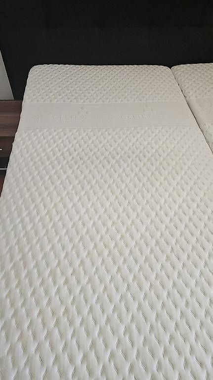 Letti: Box spring Bett  inkl. 2 Premium-Matratzen – Usato da St. Gallen venduto da Alkistis 2