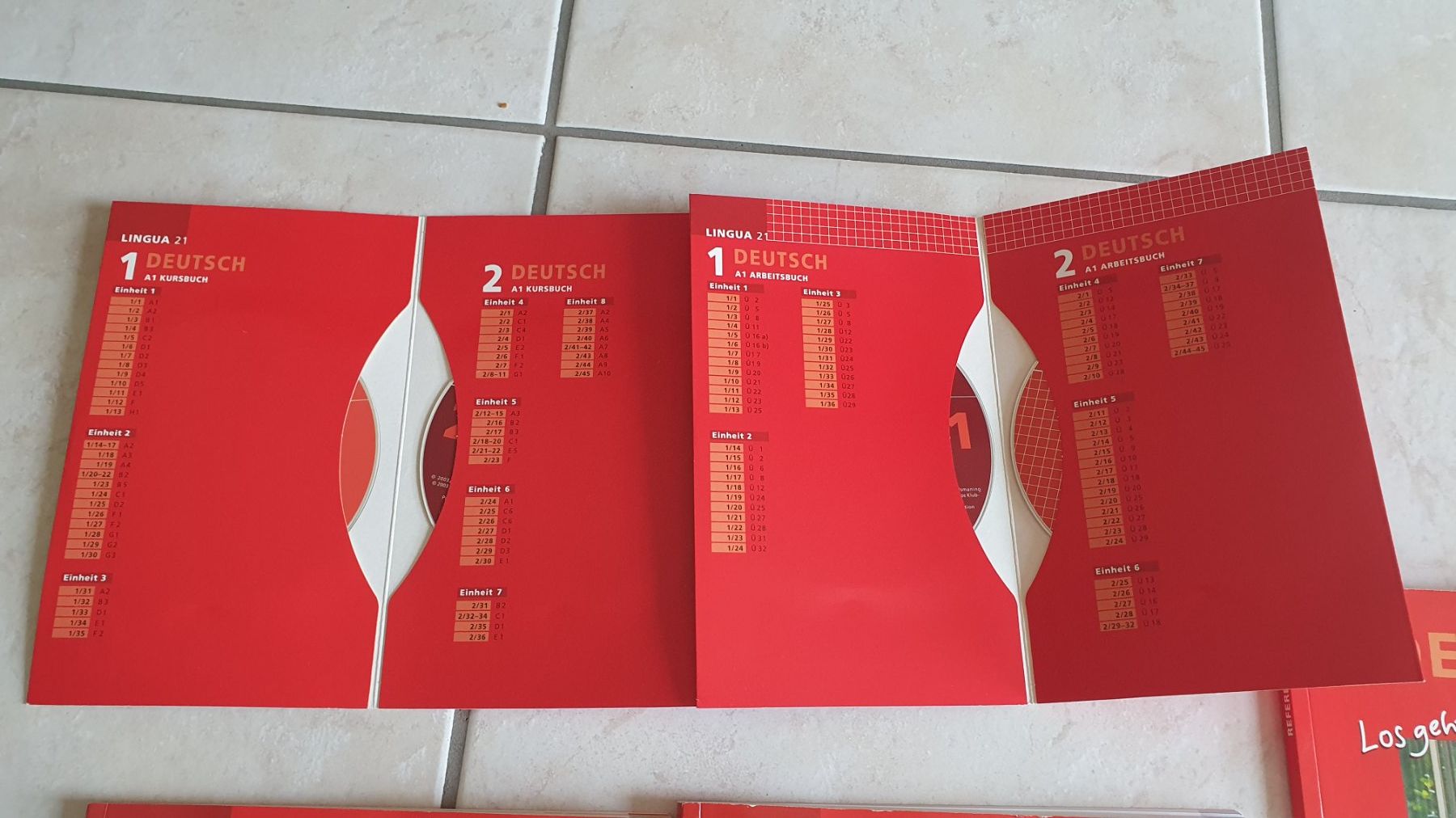 Libri: Deutsch A1, Kurs- und Arbeitsbuch mit CD – Usato da Winterthur venduto da Ywan1 1
