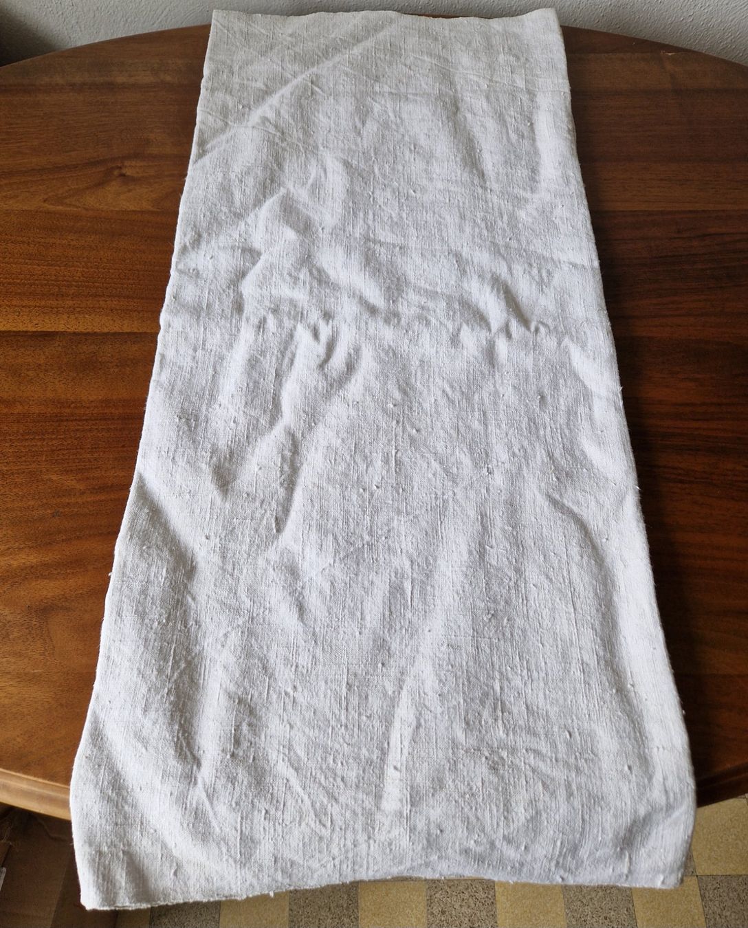 Altra biancheria da tavola: Antikes Leinen Tischläufer 146x79cm – Usato da Bern venduto da Antikbatik