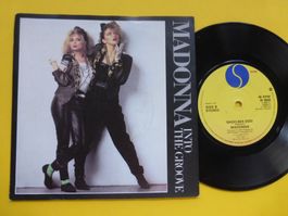 Madonna – Into The Groove