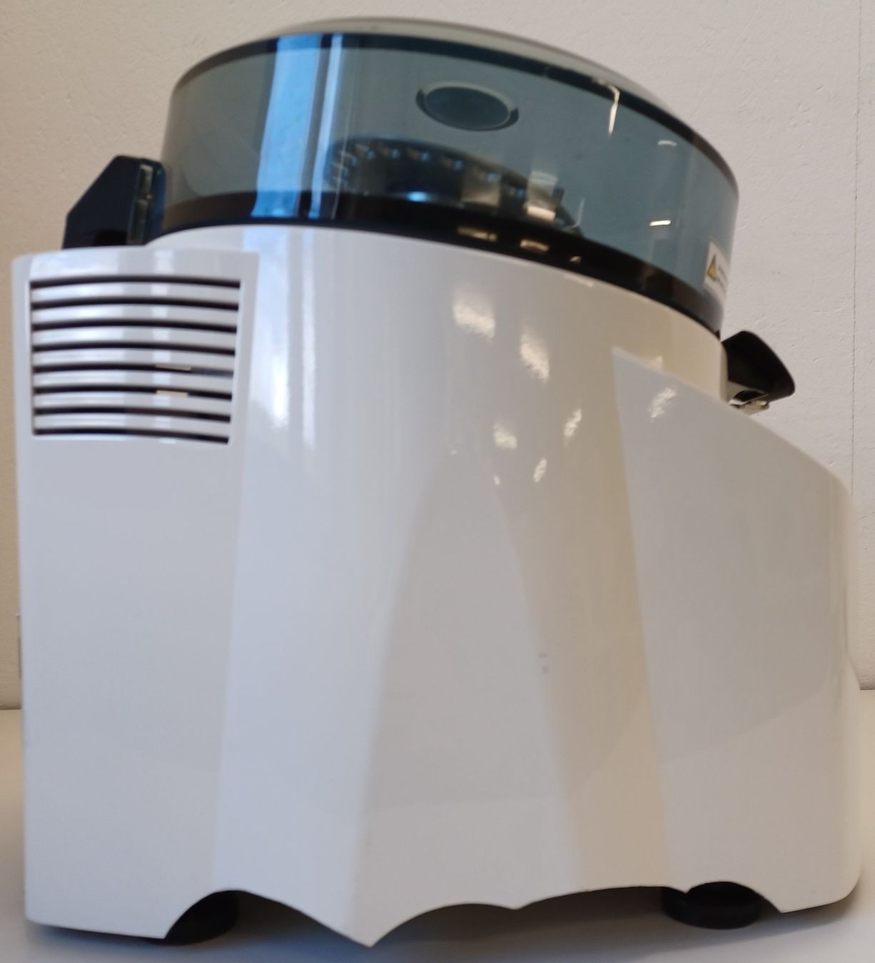 Accessori da laboratorio: Bertin Precellys 24 Tissue homogenizer. – Difettoso da Niederdorf venduto da LeptonAG_Labor 4