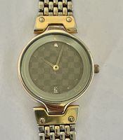 Montre Pierre Cardin cadran gris état acceptable