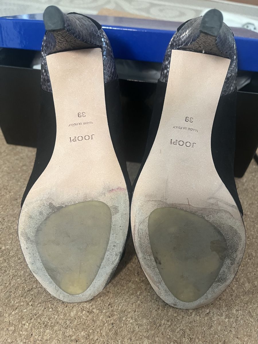 Joop Damenschuhe: JOOP! Peeptoe Pumps Leder Pythonoptik Gr. 39 elegant – Gebraucht aus Zuchwil von MLV92 5