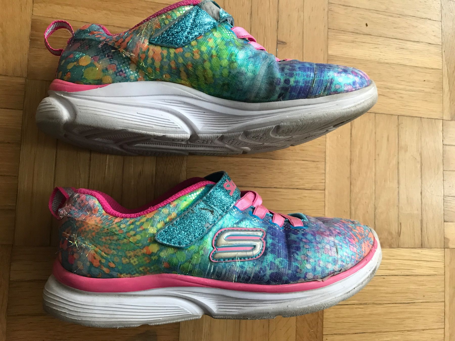 Skechers Scarpe per ragazze: Turnschuhe von Skechers Grösse 32 – Usato da Emmenbrücke venduto da Hathor123 1