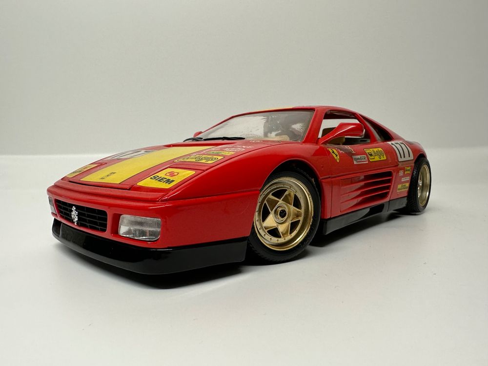 Ferrari 348 TB 1/43 Burago Vintage 1989 - Modèle Réduit Rouge 'Rossa Racing' - État Occasion